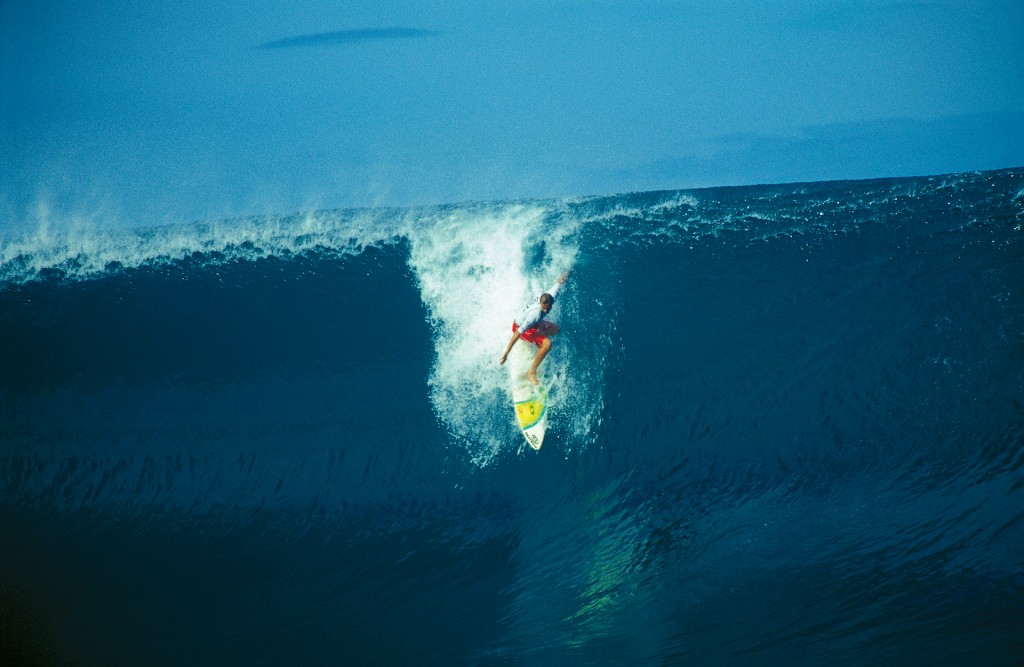 surf-teahupoo-coach-Didier Piter-late-drop Didier Piter engagement total lors du TahitiPro 1999